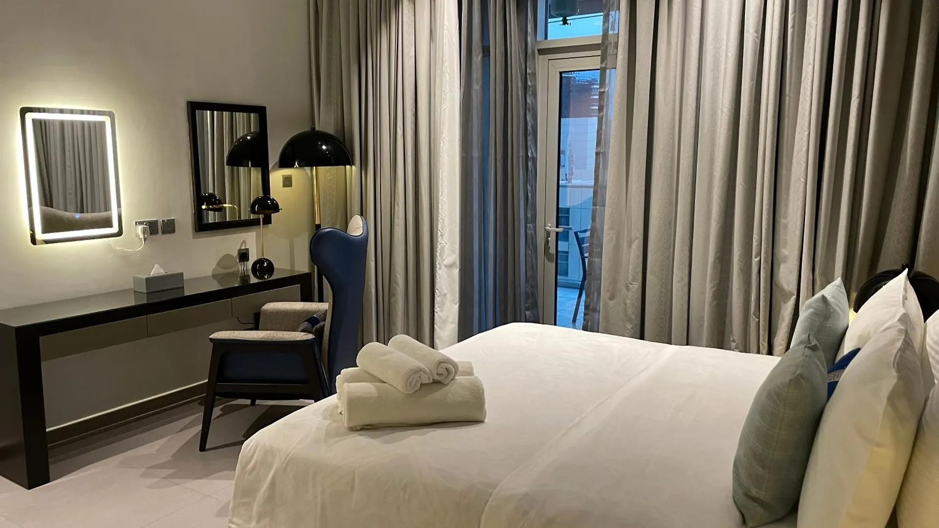 Manzar Holiday Homes Dubai 0*,